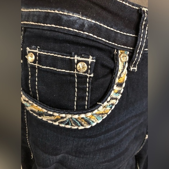 Beautiful embroidered sequined exposed stitching crystal studded blue jeans new - Picture 7 of 17